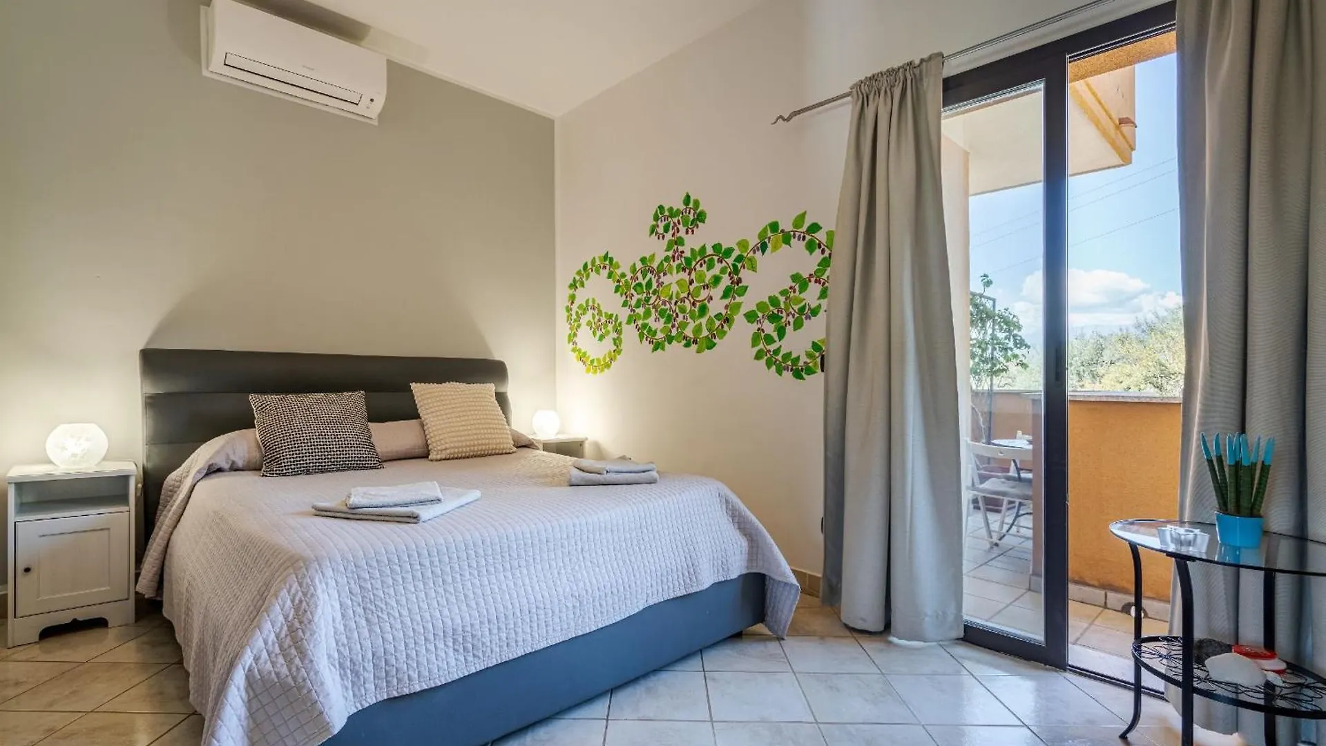 The Lemon Tree Apartment Taormina
