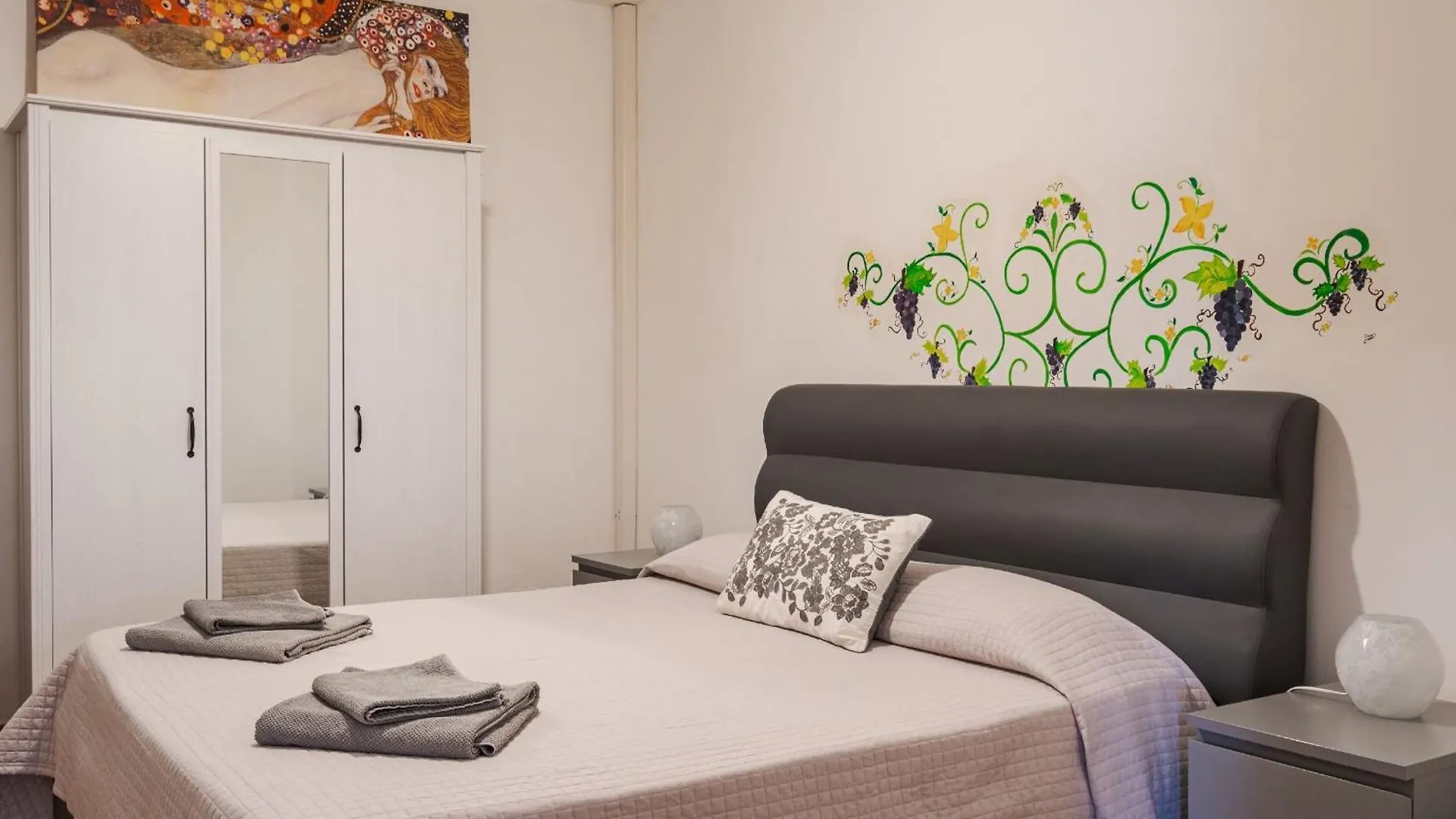The Lemon Tree Apartment Taormina