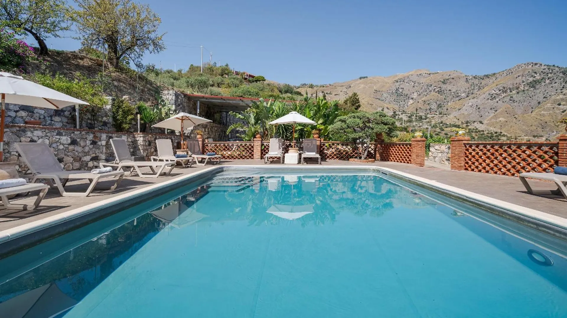 The Lemon Tree Apartment Taormina Italy