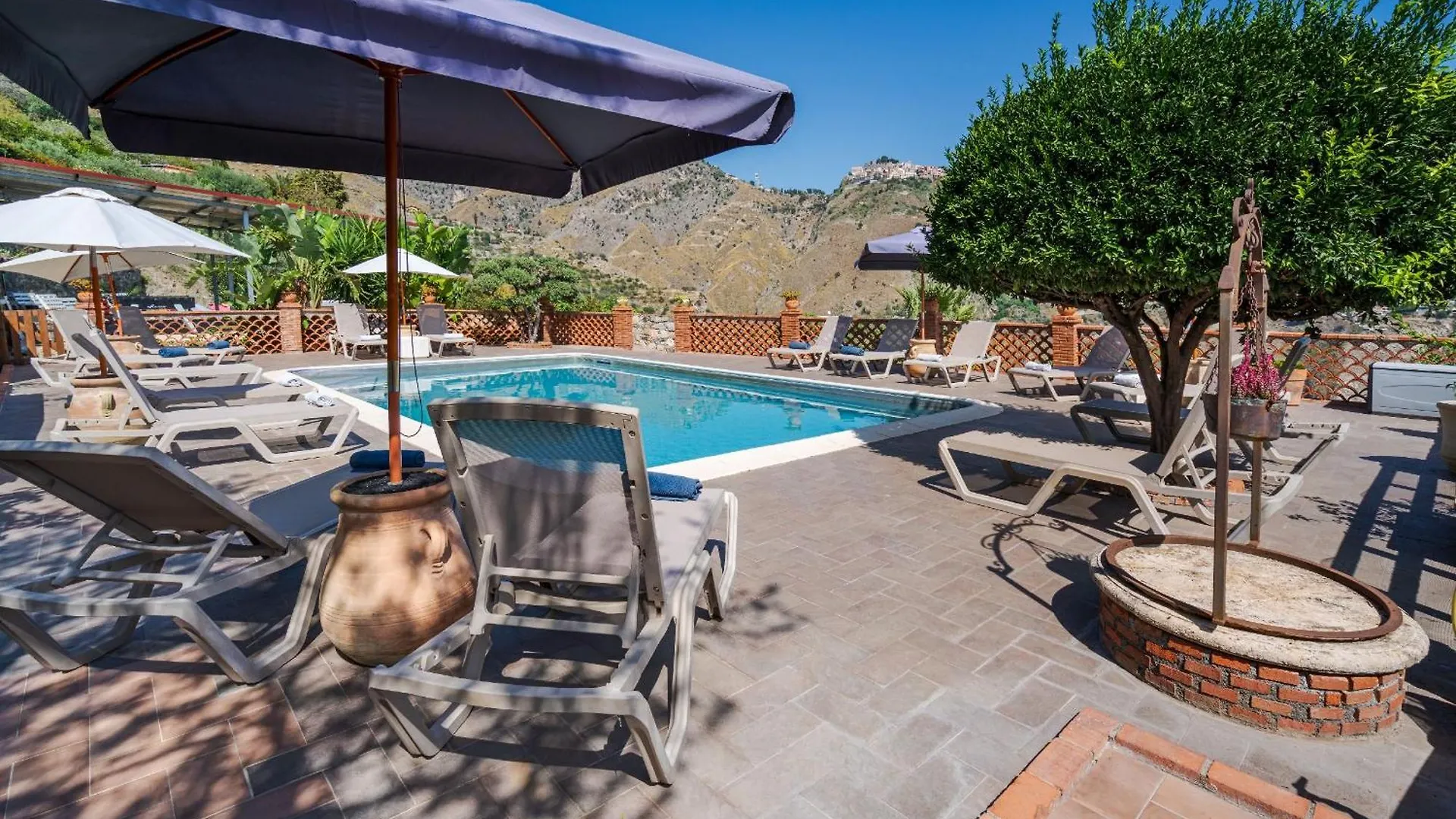 The Lemon Tree Apartment Taormina