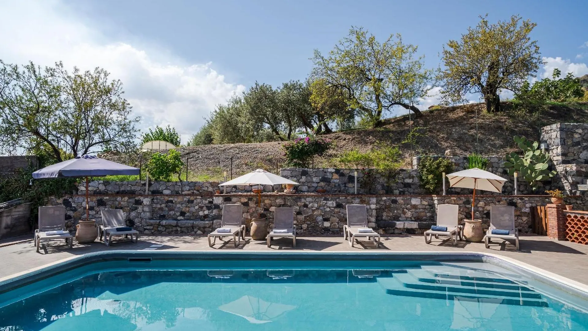 The Lemon Tree Apartment Taormina